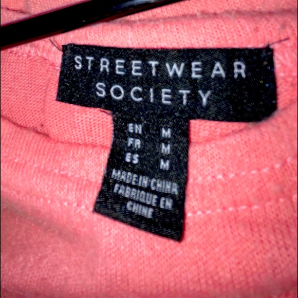 Pretty in Pink Spring Elbow Length sleeve sweater! - Picture 2 of 7